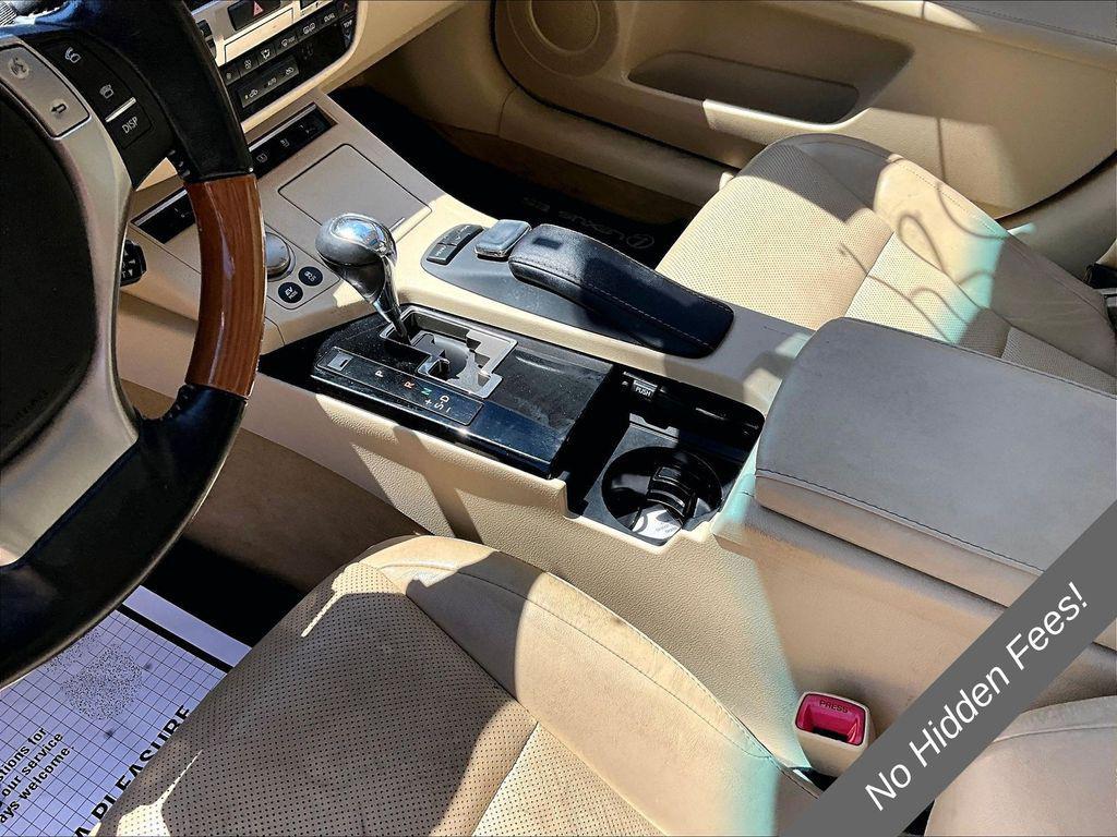 used 2015 Lexus ES 300h car, priced at $12,985