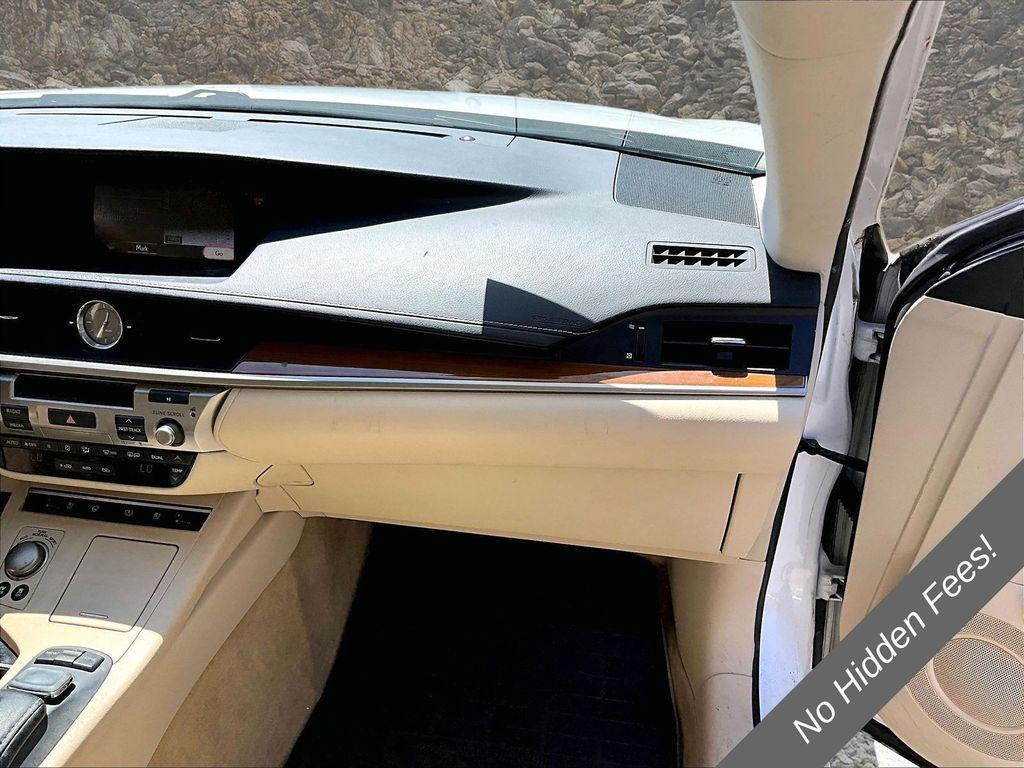 used 2015 Lexus ES 300h car, priced at $12,985