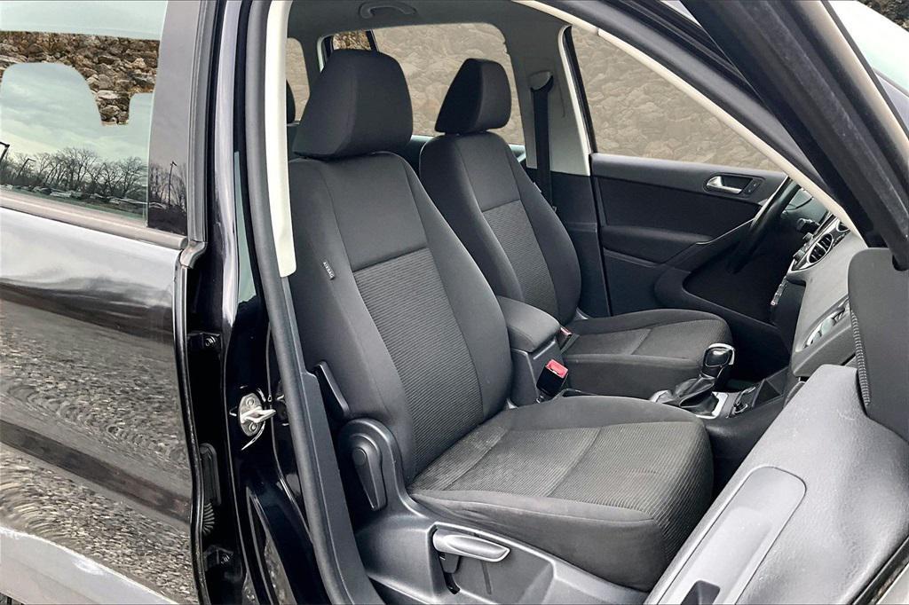 used 2018 Volkswagen Tiguan Limited car, priced at $8,995