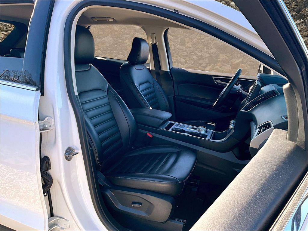 used 2022 Ford Edge car, priced at $19,995