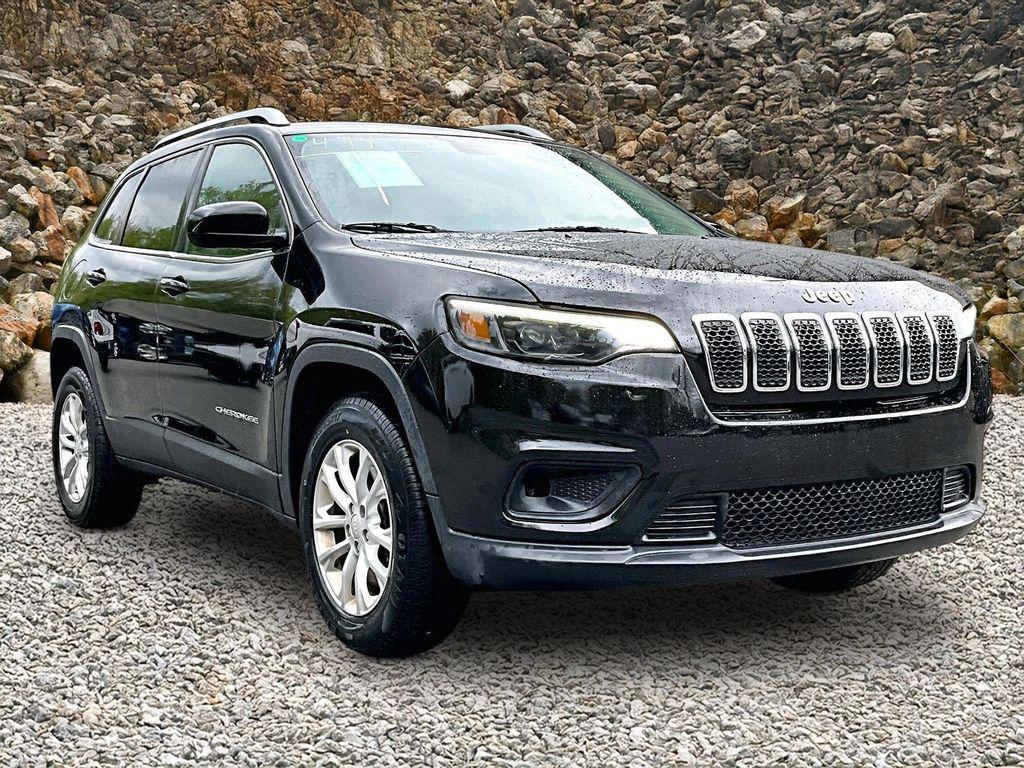 used 2019 Jeep Cherokee car, priced at $11,495