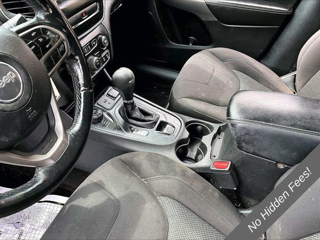 used 2019 Jeep Cherokee car, priced at $11,985