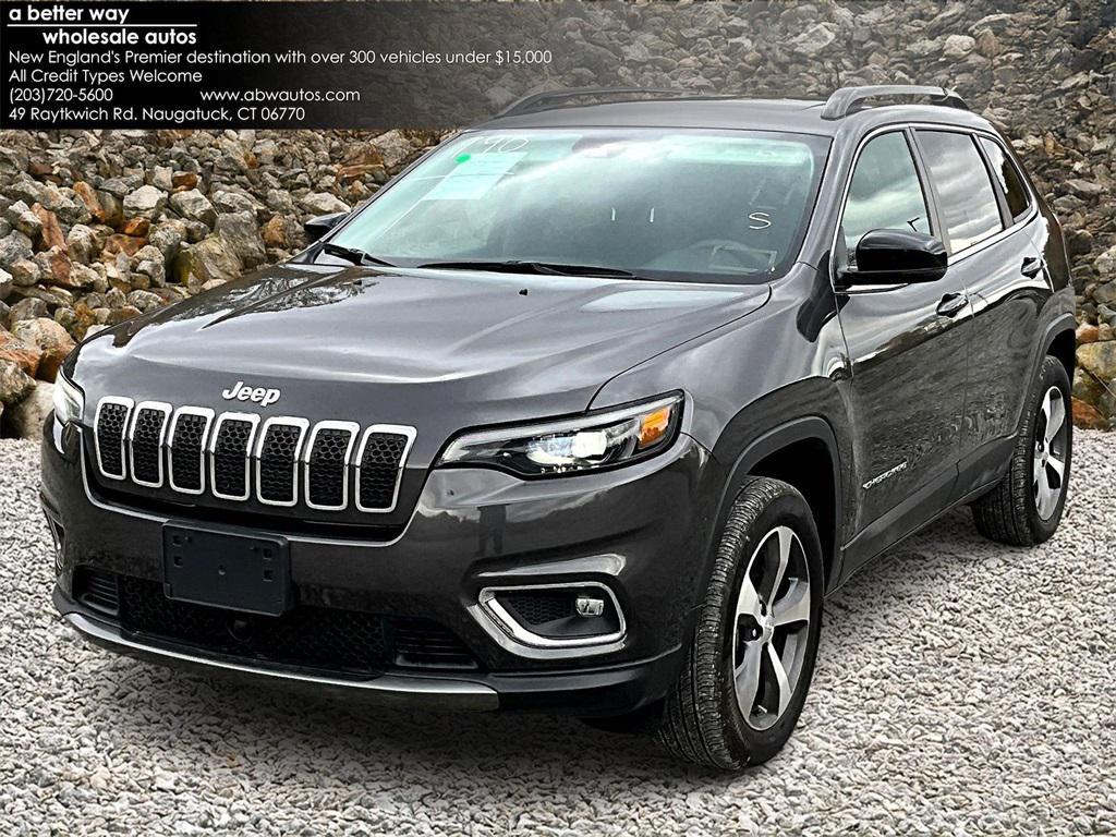 used 2022 Jeep Cherokee car, priced at $18,995