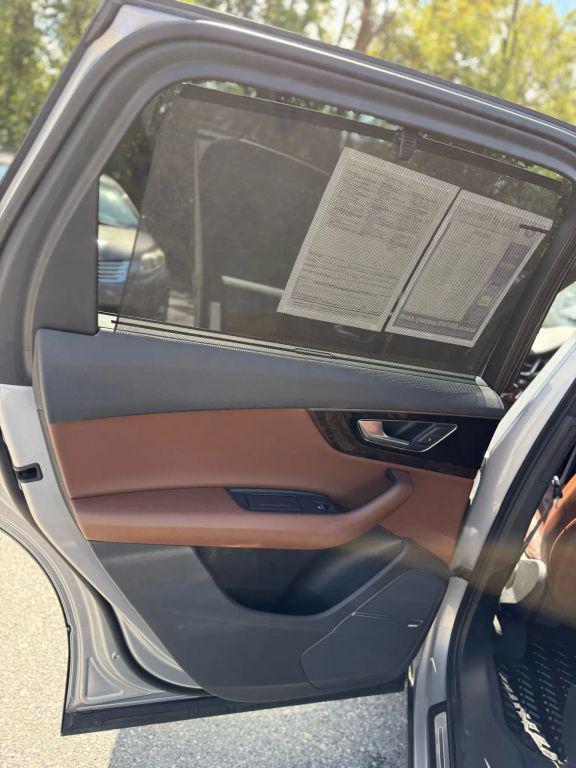 used 2018 Audi Q7 car, priced at $19,999