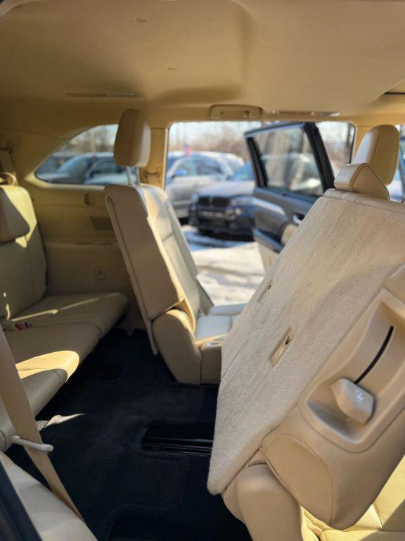 used 2018 Toyota Highlander Hybrid car, priced at $22,500