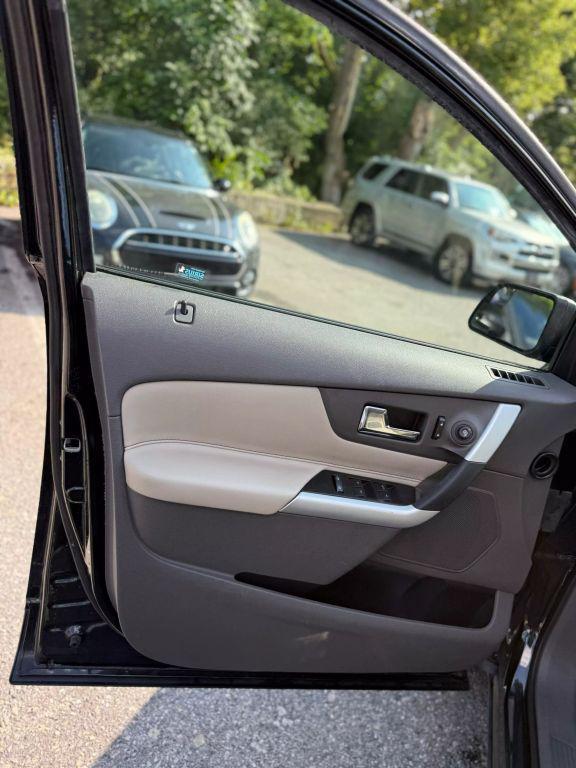used 2013 Ford Edge car, priced at $9,500