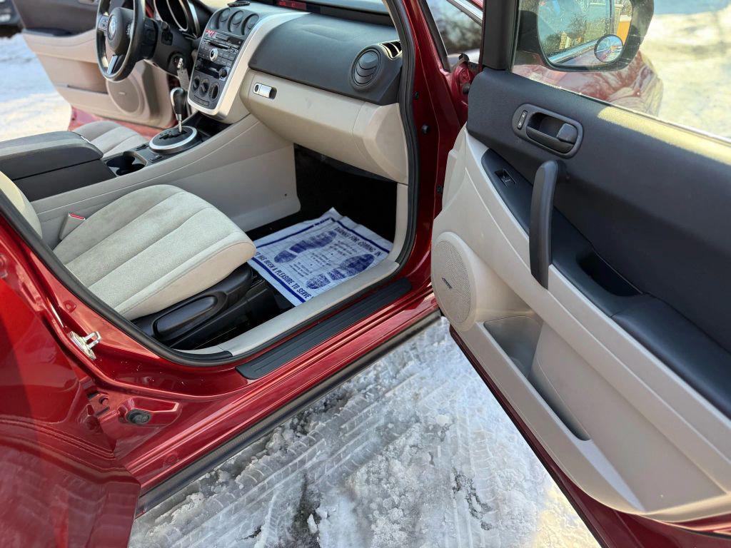 used 2009 Mazda CX-7 car, priced at $7,500