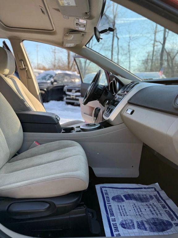 used 2009 Mazda CX-7 car, priced at $7,500