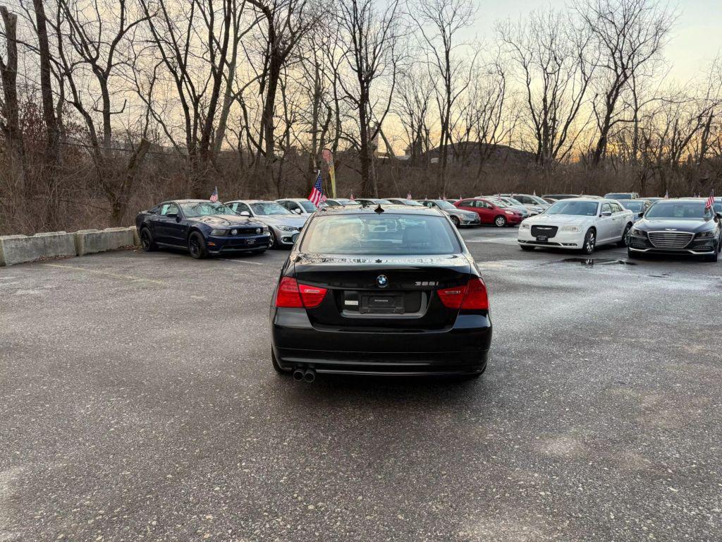 used 2009 BMW 328 car, priced at $8,500
