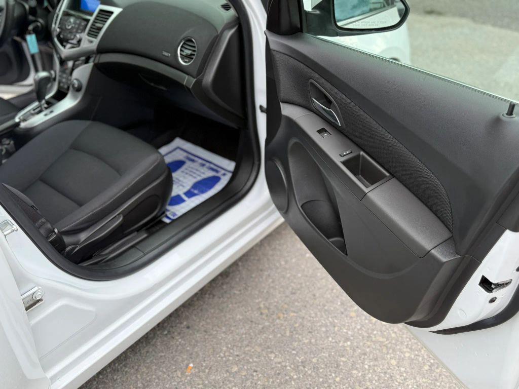 used 2016 Chevrolet Cruze Limited car, priced at $8,999