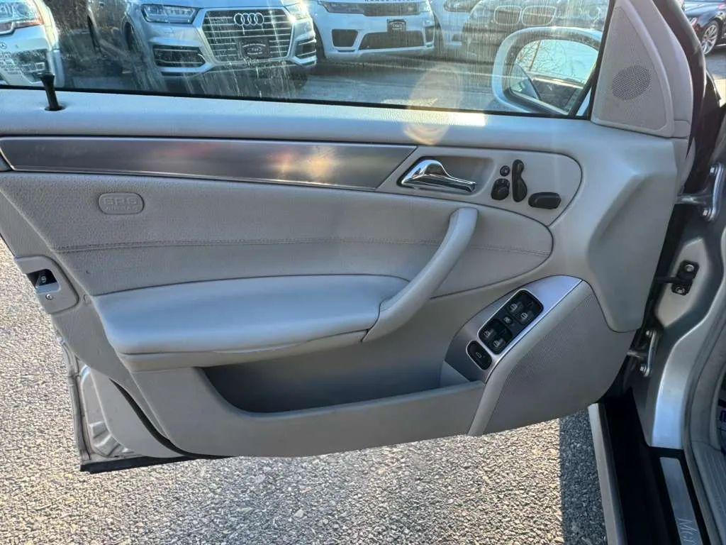 used 2006 Mercedes-Benz C-Class car, priced at $9,500