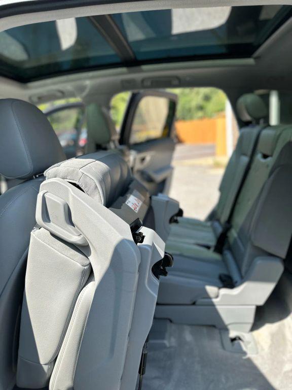used 2018 Audi Q7 car, priced at $14,999