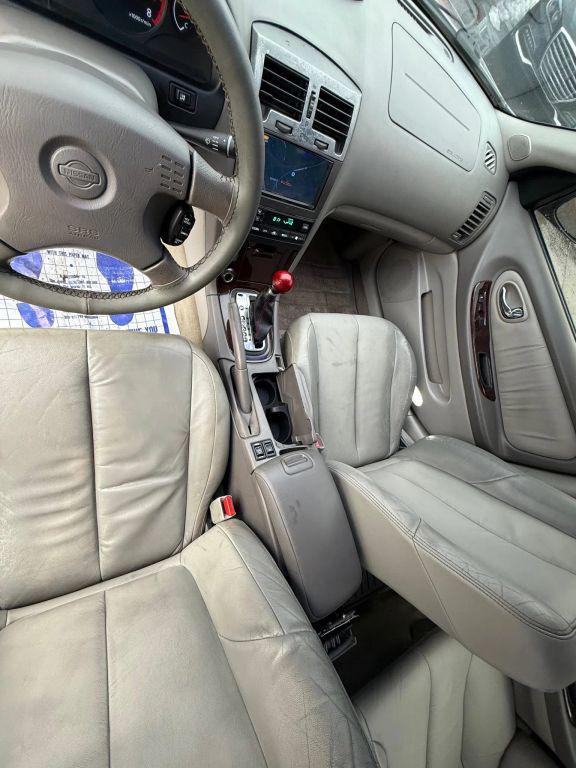 used 2000 Nissan Maxima car, priced at $4,999