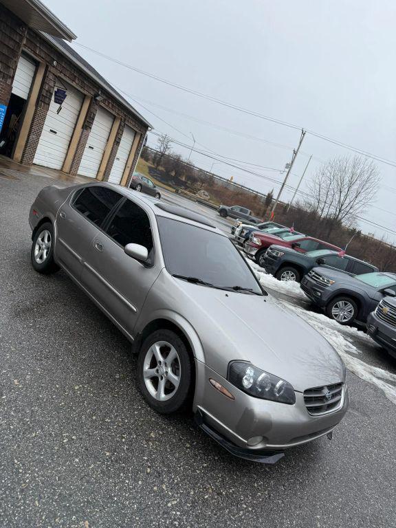 used 2000 Nissan Maxima car, priced at $4,999
