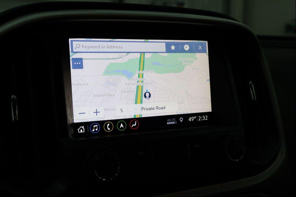 used 2022 GMC Canyon car, priced at $26,995