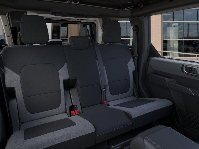 new 2025 Ford Bronco car, priced at $43,558
