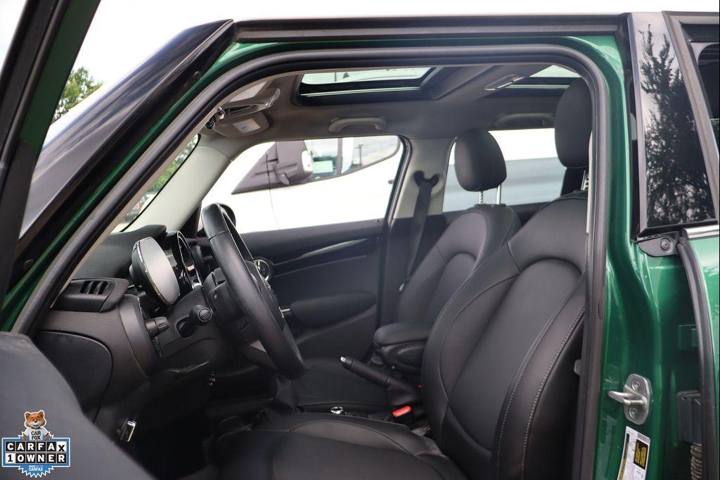 used 2023 MINI Hardtop car, priced at $22,108