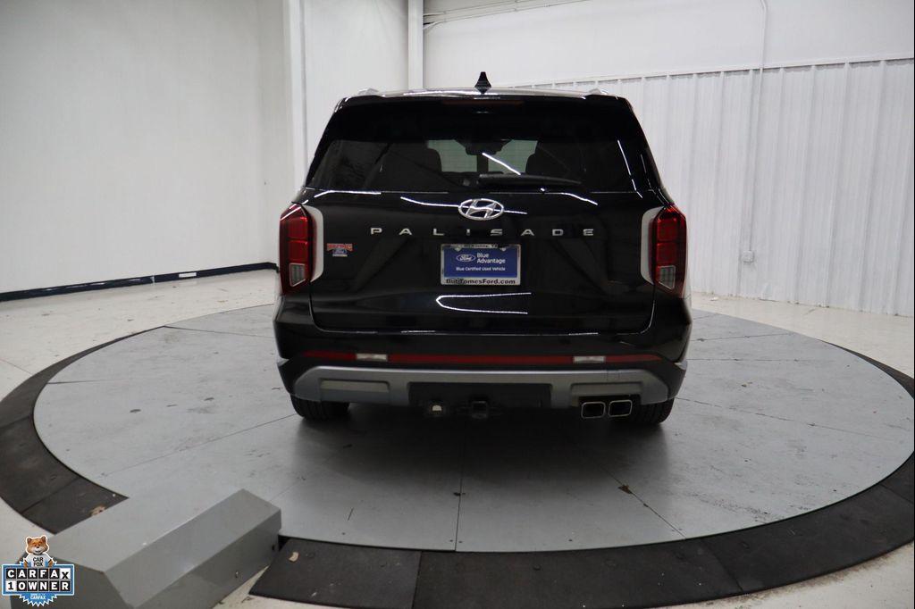 used 2024 Hyundai Palisade car, priced at $32,675