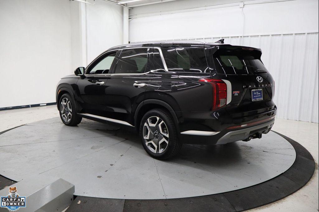 used 2024 Hyundai Palisade car, priced at $32,675