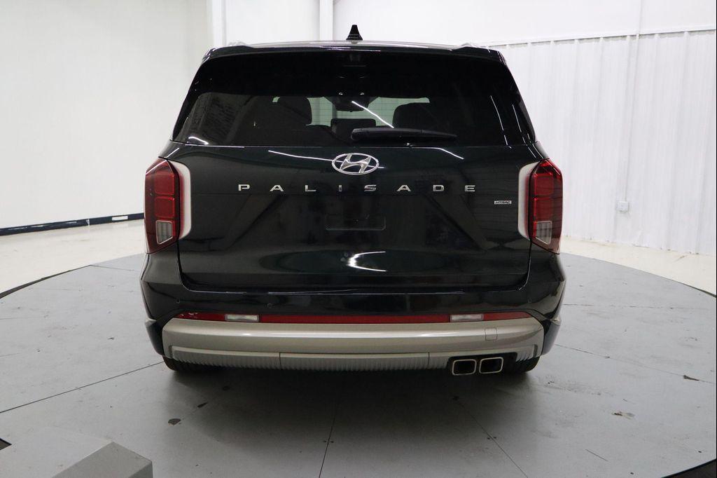used 2024 Hyundai Palisade car, priced at $38,999