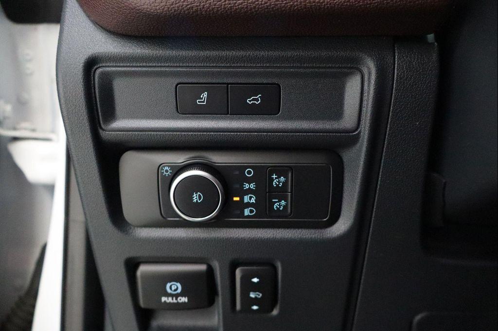 used 2022 Ford Expedition car, priced at $42,995