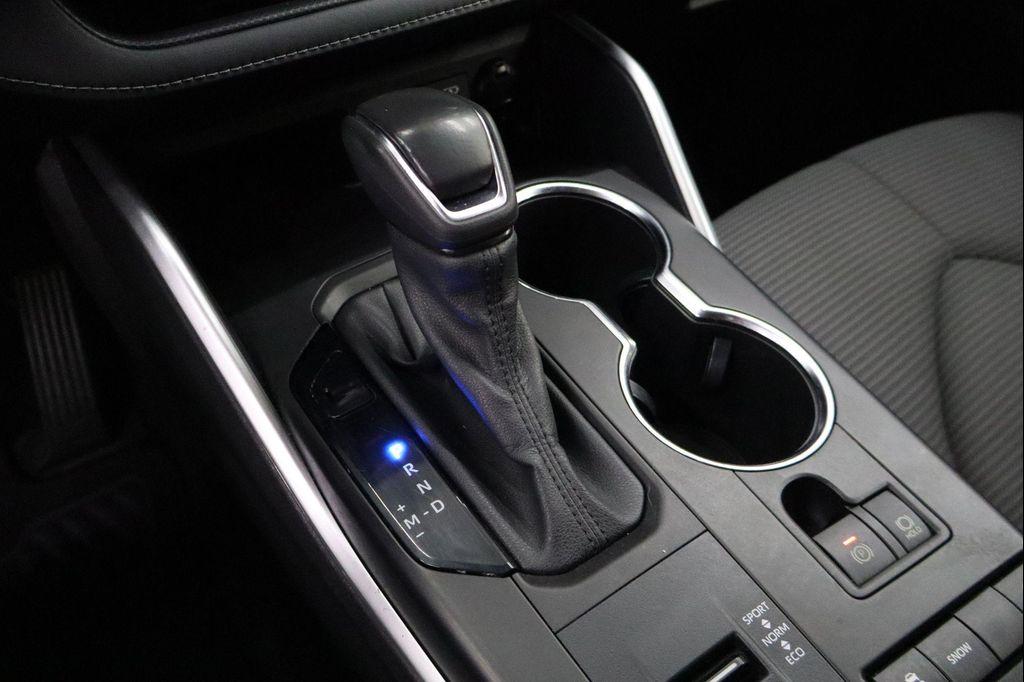 used 2022 Toyota Highlander car, priced at $24,495