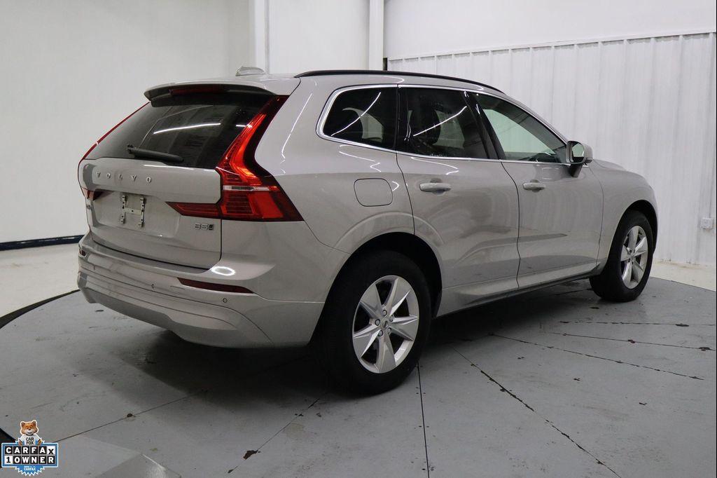 used 2022 Volvo XC60 car, priced at $21,999