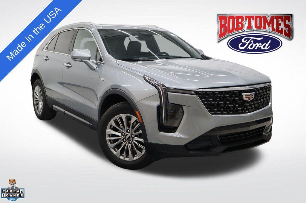 used 2025 Cadillac XT4 car, priced at $31,995