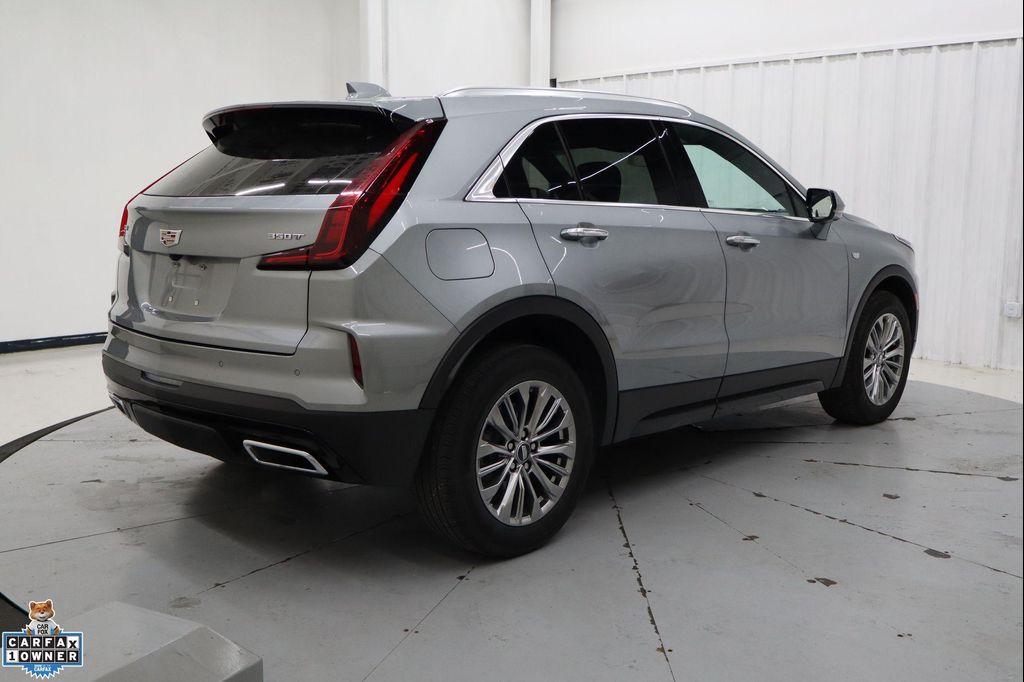used 2025 Cadillac XT4 car, priced at $31,995