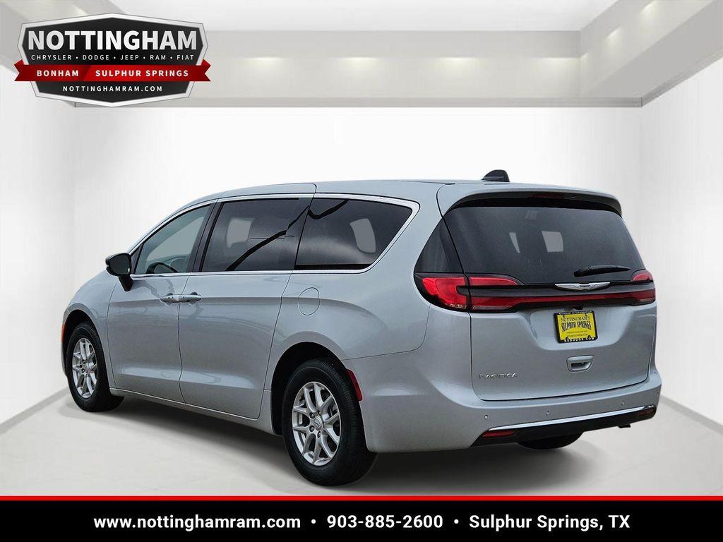 new 2026 Chrysler Pacifica car, priced at $41,149