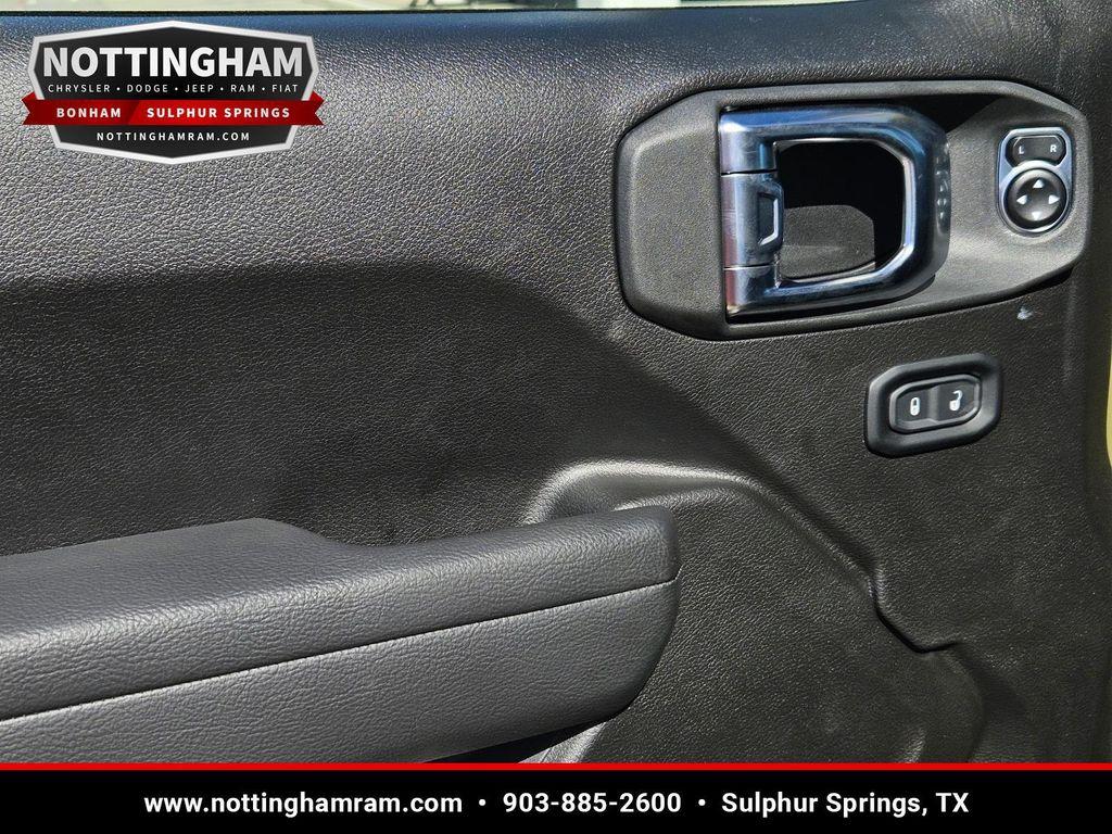 new 2025 Jeep Wrangler car, priced at $44,149