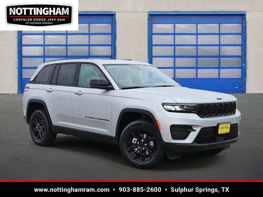 new 2025 Jeep Grand Cherokee car, priced at $41,052