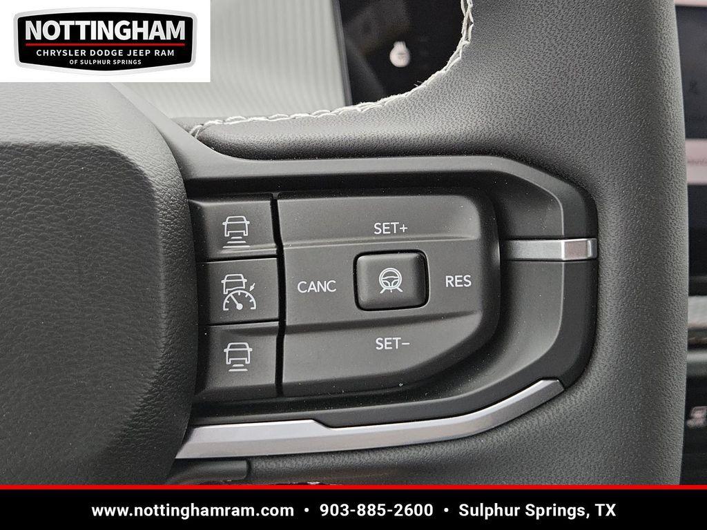 new 2026 Jeep Cherokee car, priced at $42,002