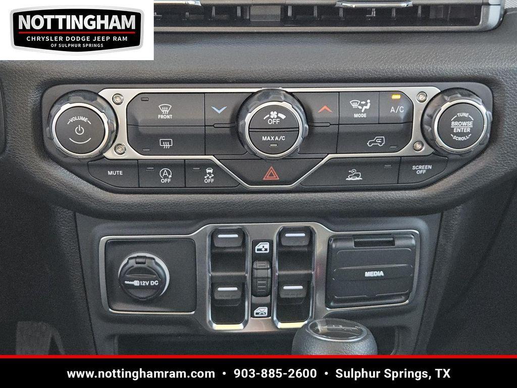 new 2026 Jeep Gladiator car, priced at $41,889