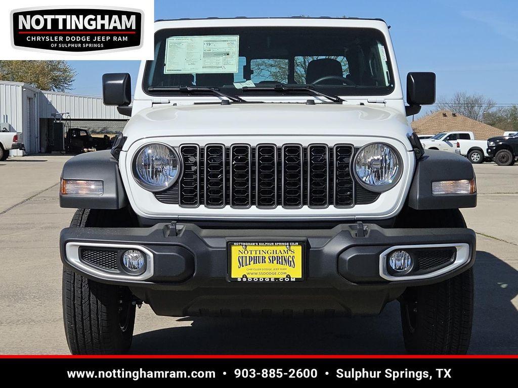 new 2026 Jeep Gladiator car, priced at $41,889