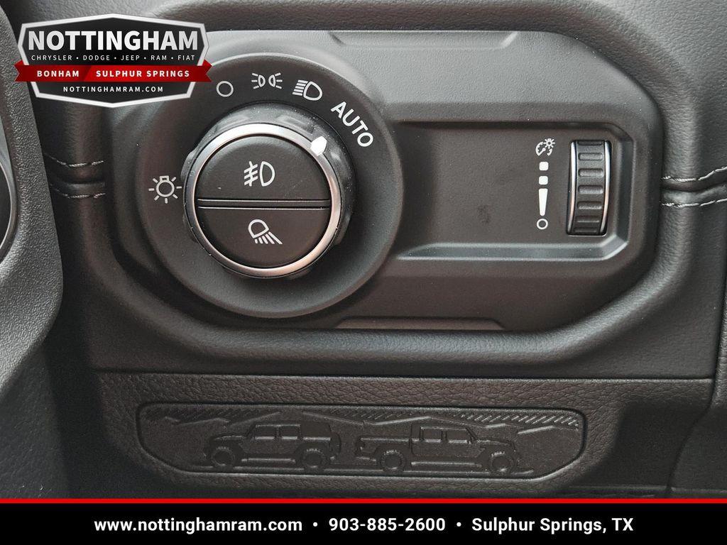 new 2026 Jeep Gladiator car, priced at $47,099