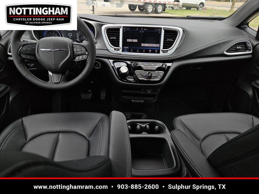 new 2026 Chrysler Pacifica car, priced at $43,197