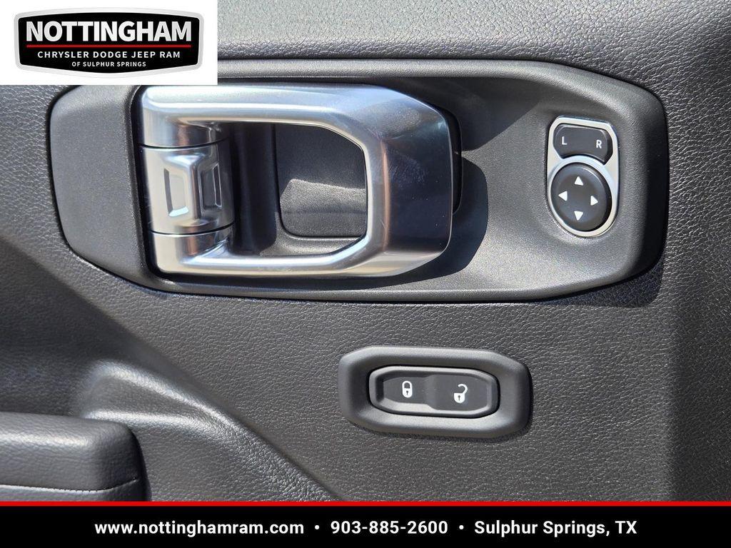 new 2025 Jeep Gladiator car, priced at $48,960