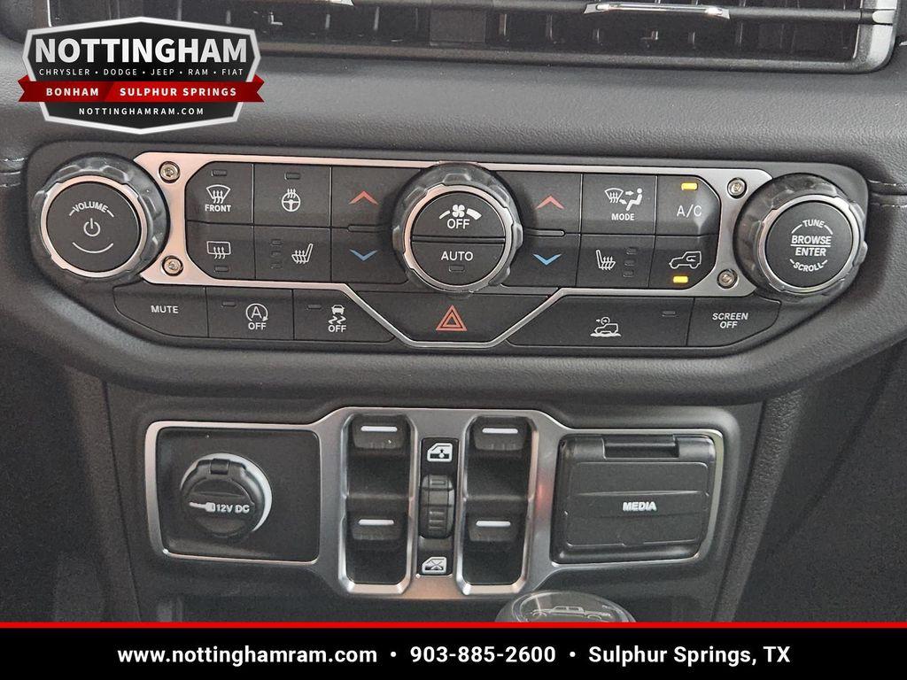 new 2026 Jeep Gladiator car, priced at $47,099
