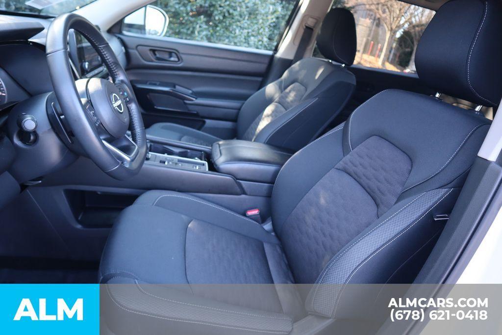 used 2025 Nissan Pathfinder car, priced at $29,220