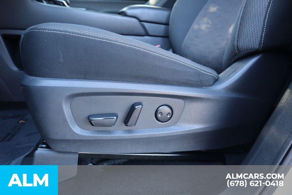 used 2025 Nissan Pathfinder car, priced at $29,220