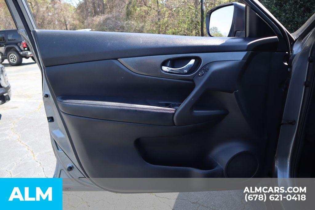 used 2016 Nissan Rogue car, priced at $10,160