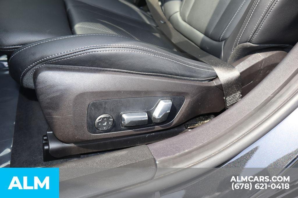 used 2023 BMW 330 car, priced at $29,420