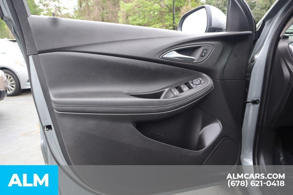 used 2025 Buick Encore GX car, priced at $18,920