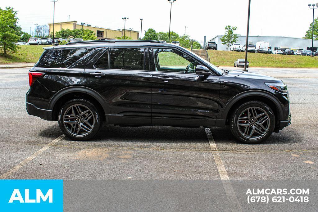 used 2025 Ford Explorer car, priced at $37,164