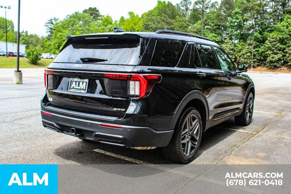 used 2025 Ford Explorer car, priced at $37,164
