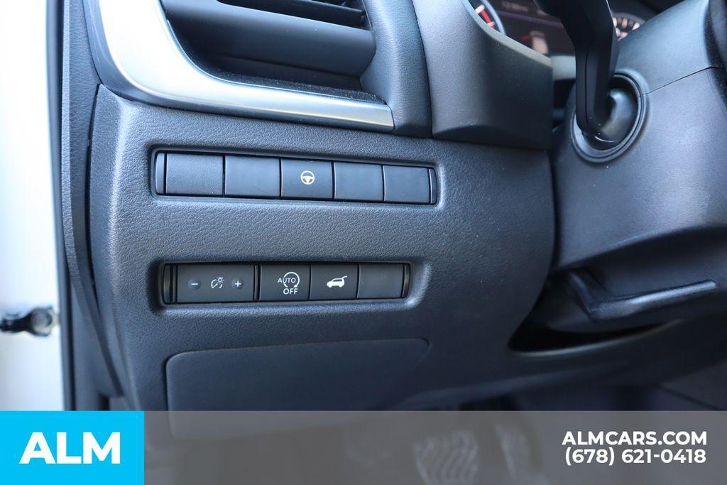 used 2024 Nissan Rogue car, priced at $17,920