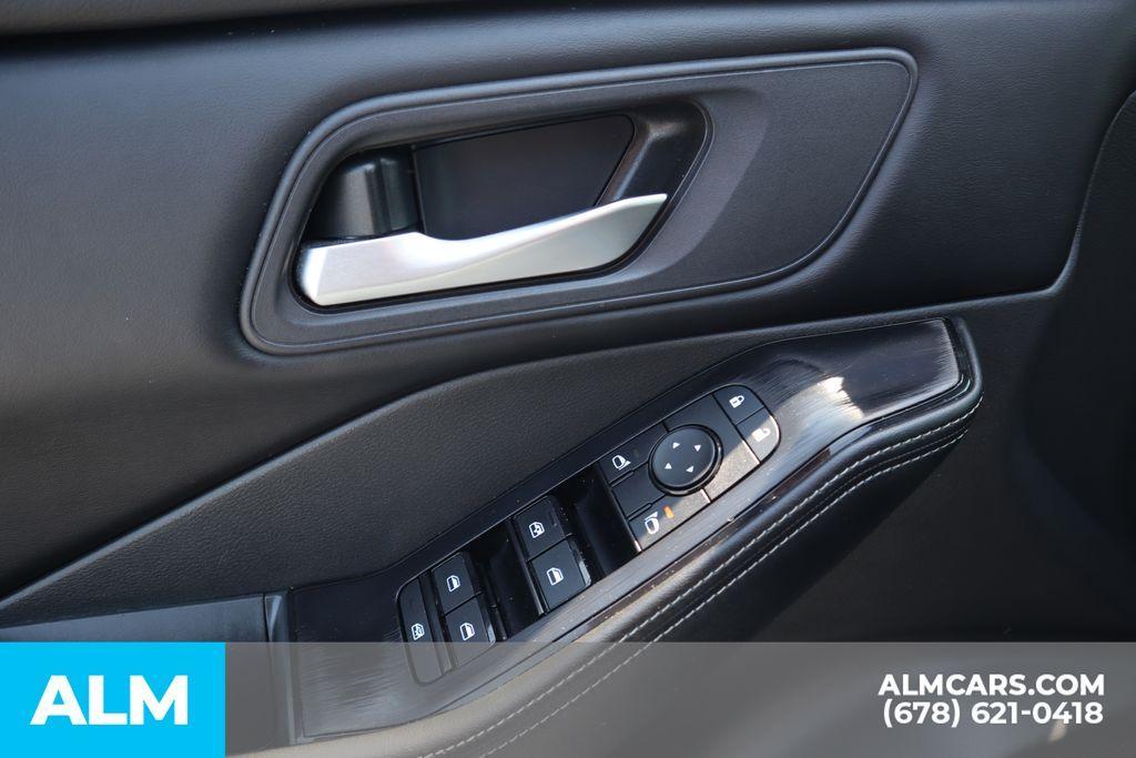 used 2025 Nissan Rogue car, priced at $20,420