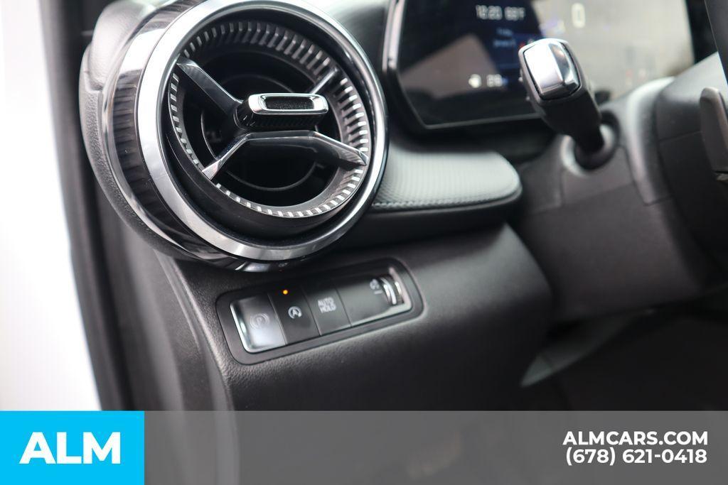 used 2025 Chevrolet Equinox car, priced at $22,420