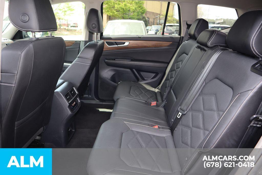 used 2025 Volkswagen Atlas car, priced at $29,920